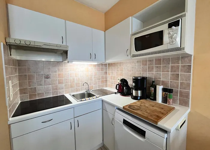 Cozy One-bedroom With Sea View And Pool T50 * Ostend